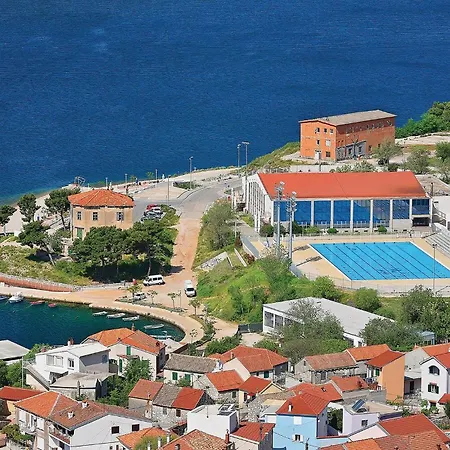 Amazing In With House Sea View * شيبينيك